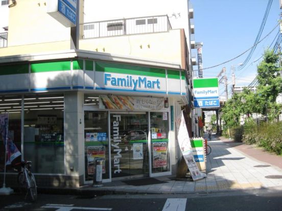 ファミリーマート市岡みなと通店の画像