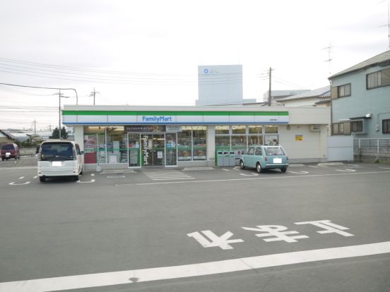 ファミリーマート 川越的場店の画像