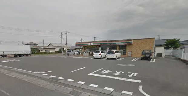 セブンイレブン尾島亀岡店の画像