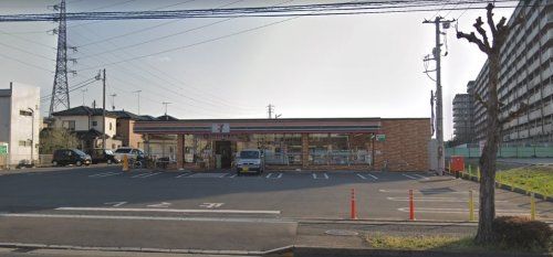 セブンイレブン坂戸塚越店の画像