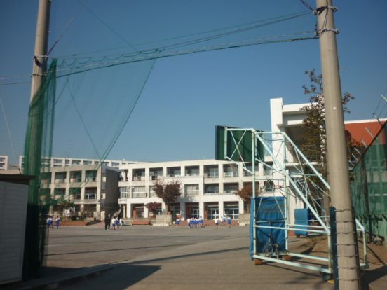 横浜市立富岡東中学校の画像