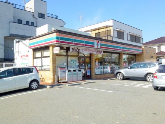 セブンイレブン宝塚泉町店の画像
