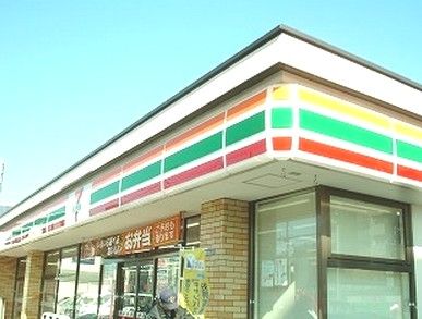 セブンイレブン 川崎古川町店の画像