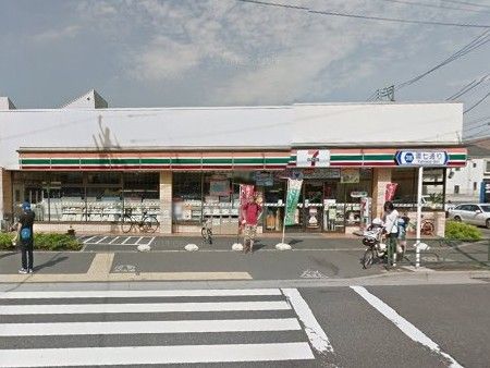 セブンイレブン 目黒環七柿の木坂店 の画像