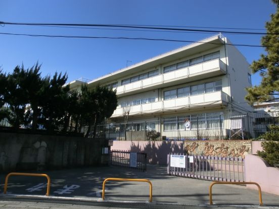 西東京市立谷戸第二小学校の画像