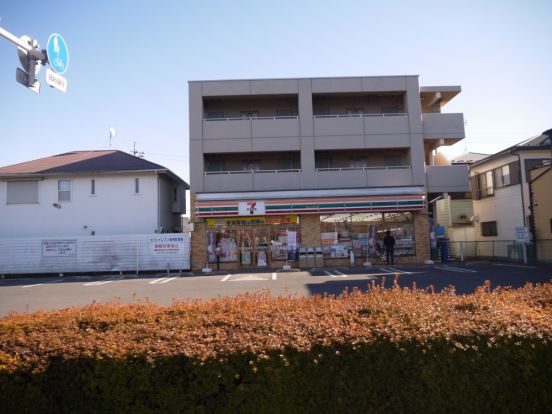 セブンイレブン鶴ケ島川鶴店の画像