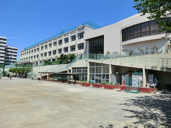 大田区立馬込小学校の画像