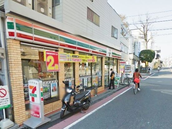 セブンイレブン 世田谷給田店の画像