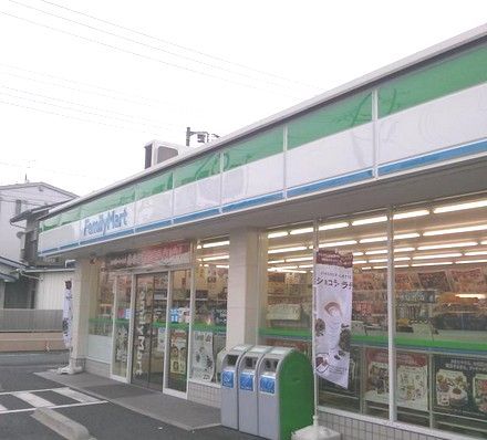 ファミリーマート ＴＫＳ錦町店の画像