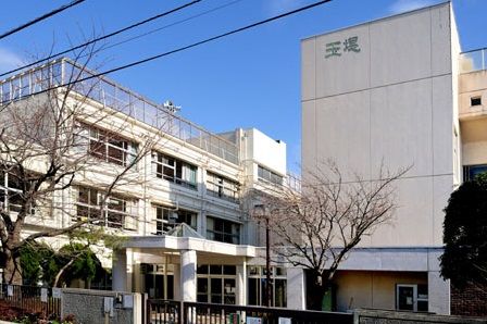 玉堤小学校の画像