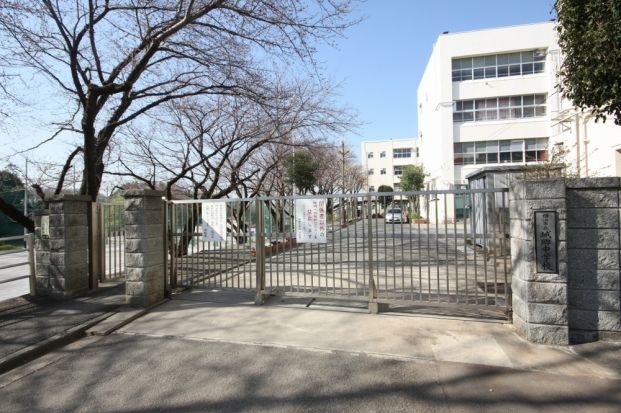 横浜市立城郷中学校の画像