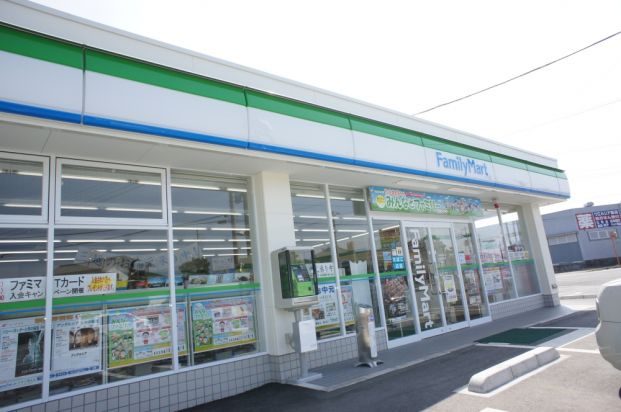 ファミリーマート土浦大岩田店の画像