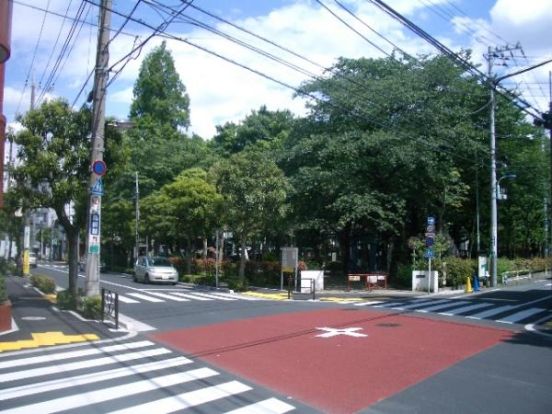 文京宮下公園の画像