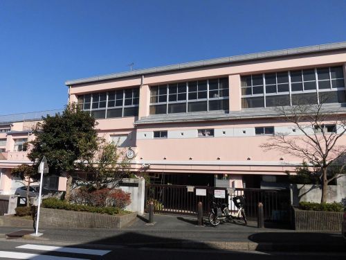 横浜市立 六浦南小学校の画像