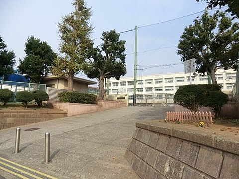 横浜市立川井小学校の画像