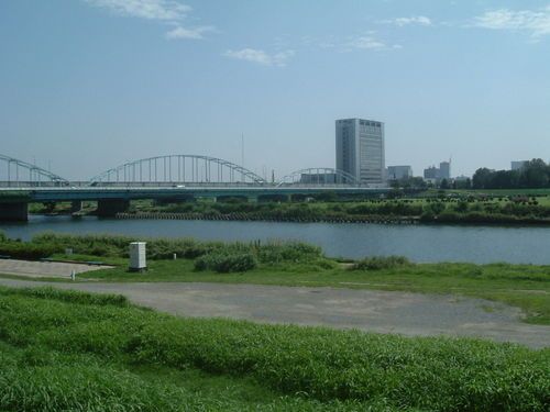 多摩川大橋緑地の画像