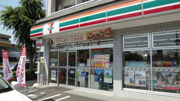 セブンイレブン 帝京大前店の画像