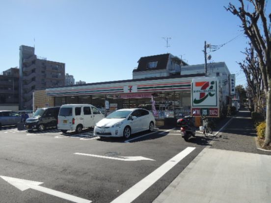 セブンイレブン 八王子下柚木２丁目店の画像