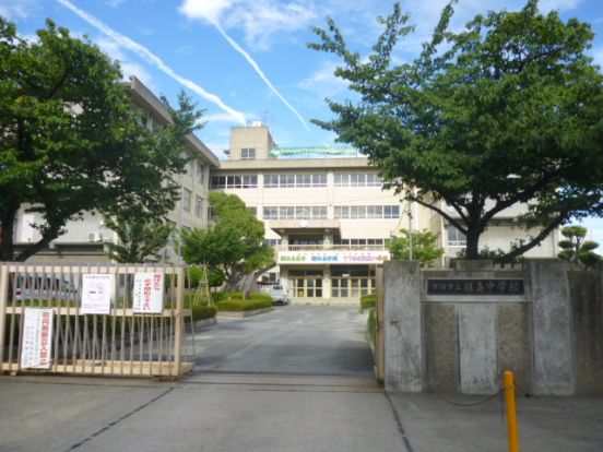 槇島中学校の画像