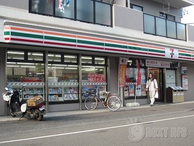 セブンイレブン川崎下小田中東店の画像