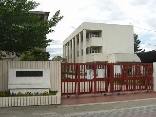 忠岡町立 東忠岡小学校の画像