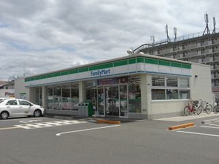 ファミリーマート忠岡東１丁目店の画像