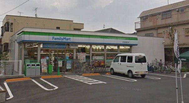 ファミリーマート 世田谷松葉通り店の画像