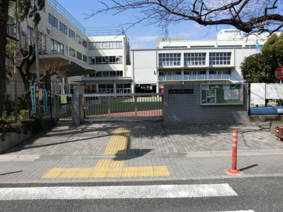 駕籠小学校の画像