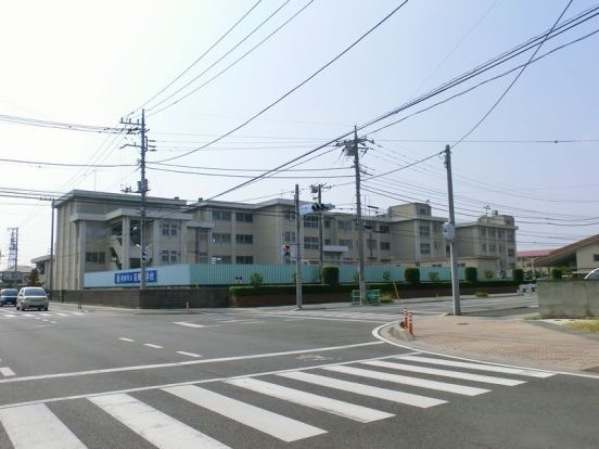 前橋市立箱田中学校の画像