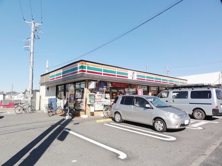 セブンイレブン柏花野井店の画像