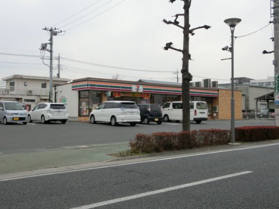 セブンイレブン高崎問屋店の画像