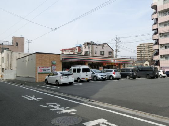 セブンイレブン高崎鶴見町店の画像