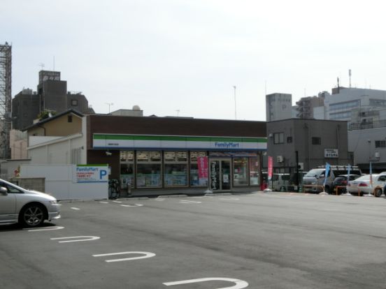 ファミリーマート高崎あら町店の画像