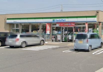 ファミリーマート 緑西大高店の画像