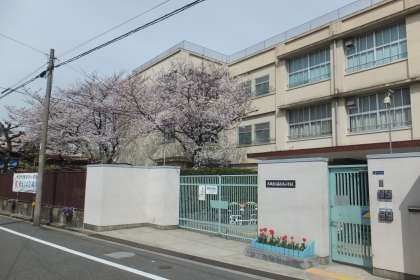 大阪市立南百済小学校の画像