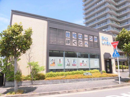 京都北都信用金庫馬堀支店の画像