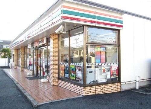 セブン−イレブン鎌ヶ谷道野辺中央４丁目店の画像