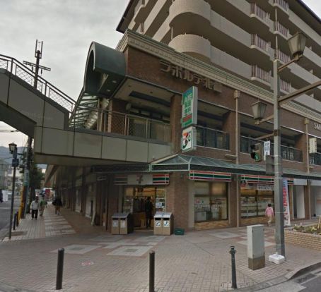 セブン−イレブン芦屋駅北口店の画像
