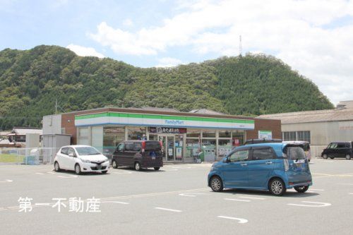 ファミリーマート西脇野村店の画像