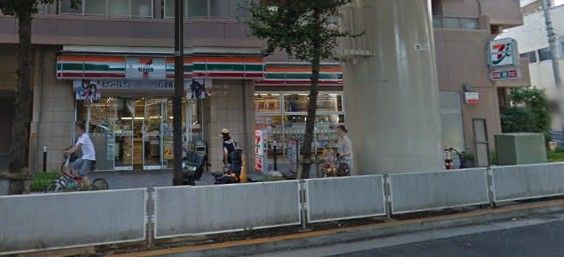 セブン−イレブン板橋本町駅北店の画像