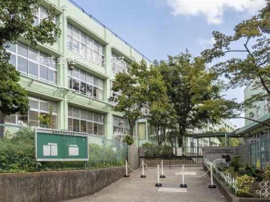 練馬区立旭丘小学校の画像