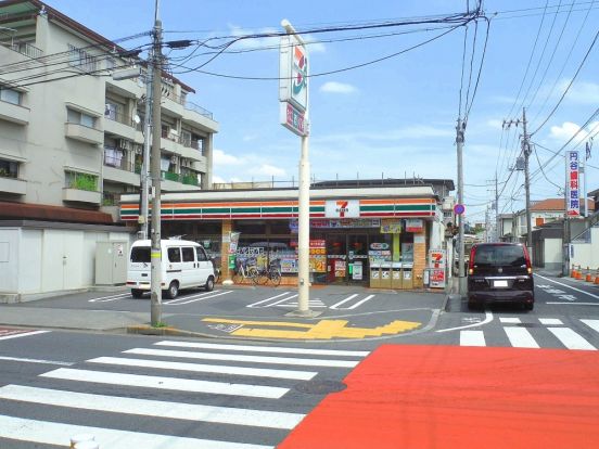 セブンイレブン 光が丘公園北店の画像