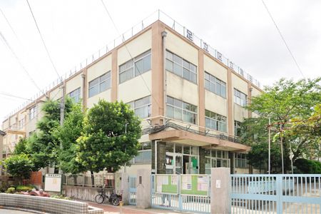 亀田小学校の画像