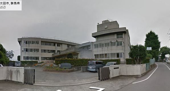 太田市立毛里田中学校の画像