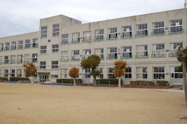 名古屋市立 老松小学校の画像