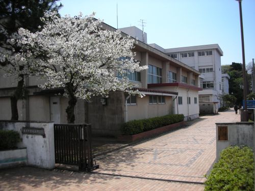 藤沢市立 大庭中学校の画像