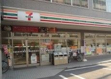 セブンイレブン 川崎八丁畷駅前店の画像