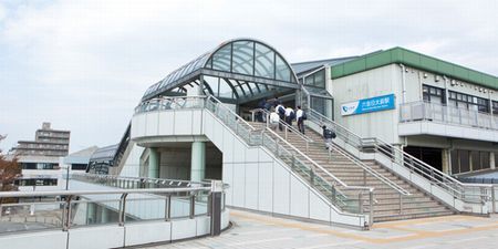 小田急江ノ島線　六会日大前駅の画像