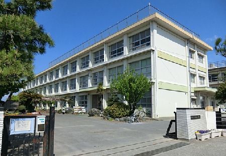 平塚市立 金田小学校の画像