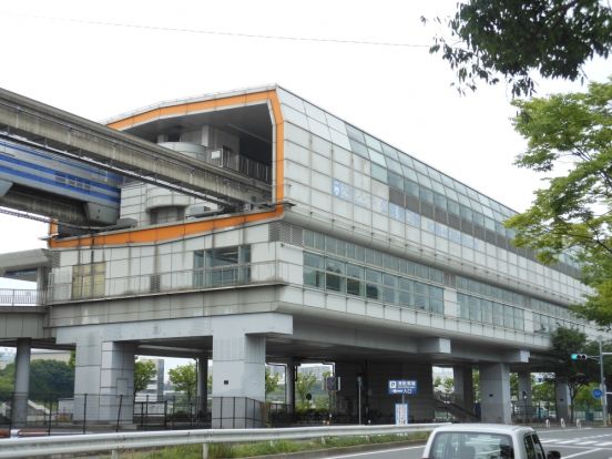 大阪モノレール線 公園東口駅の画像